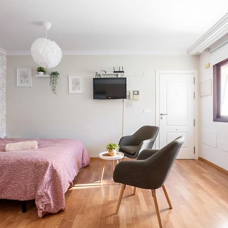 Carmen Estacion Apartment มาลากา ภายนอก รูปภาพ